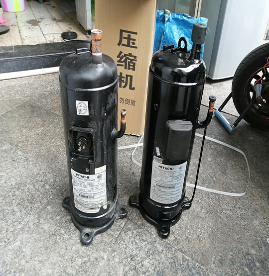 和龙中央空调压缩机的更换维修